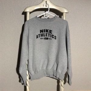 Vintage Nike Sweatshirt